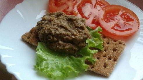 паштет из чечевицы с кешью и черносливом