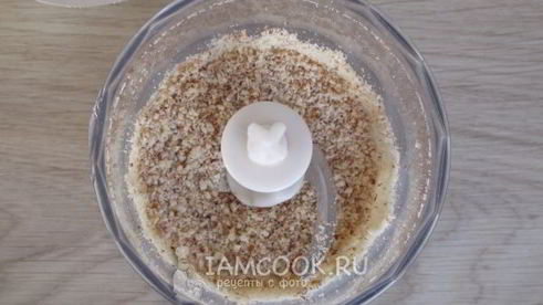 паштет из фасоли с миндалем