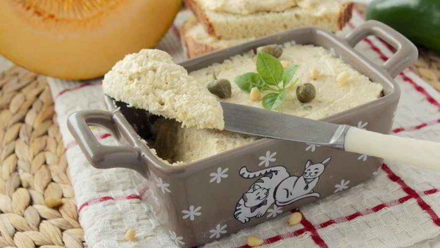 Рецепт паштет из куриной грудки с тыквой и кедровыми орешками