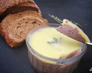 Паштет печеночный со сливочным маслом