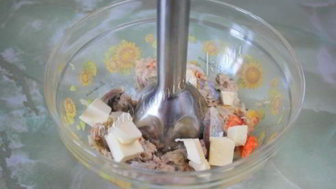 селедочный паштет с морковью и луком