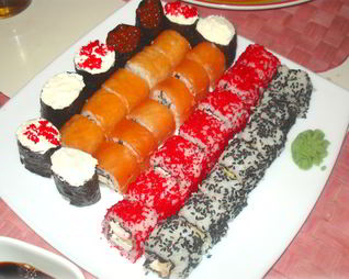 Домашние сырные роллы и суши