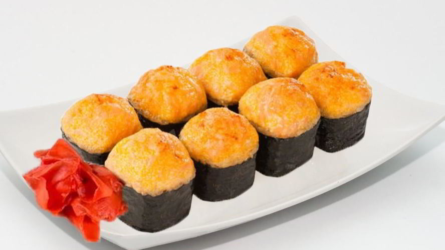 Рецепт горячие роллы с лососем и сыром