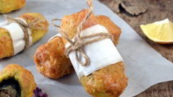 Рецепт Хрустящие роллы с начинкой из рыбы и песто