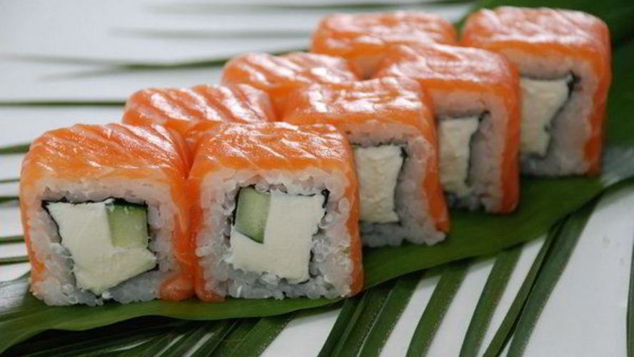 Рецепт роллы филадельфия с авокадо и лососем
