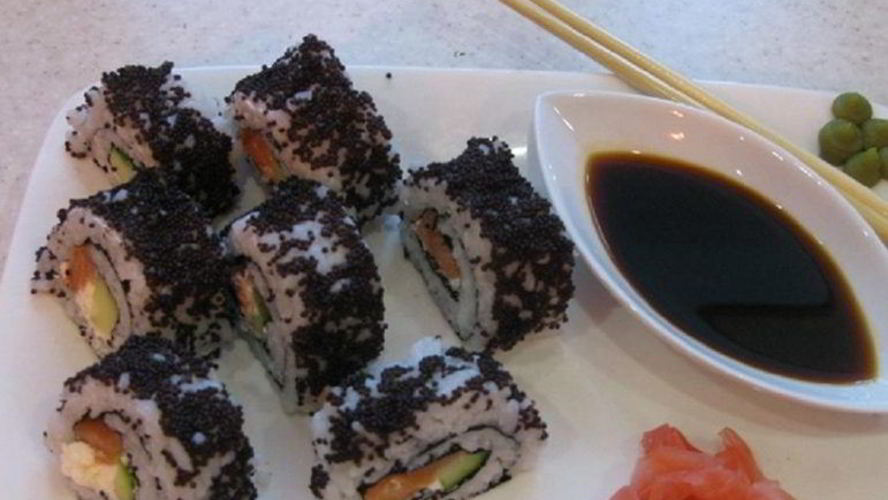 Рецепт роллы с икрой летучей рыбы