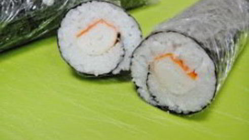 роллы с крабовыми палочками