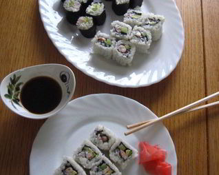 Роллы с креветками