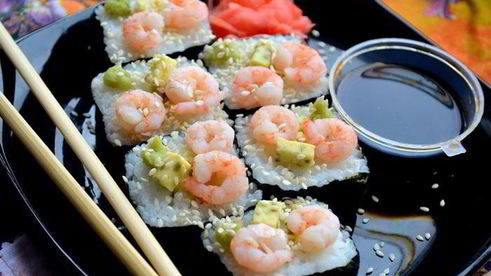 роллы с креветкой