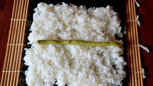 роллы с креветкой