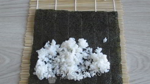 роллы с курицей