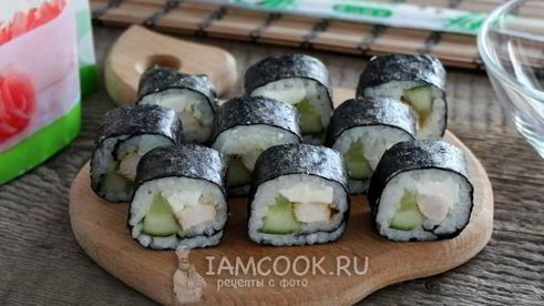 роллы с курицей