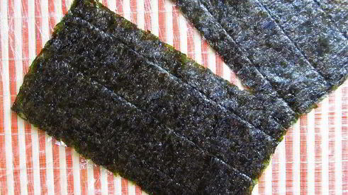 роллы с лососем и сыром филадельфия