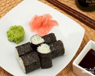 Роллы с огурцом
