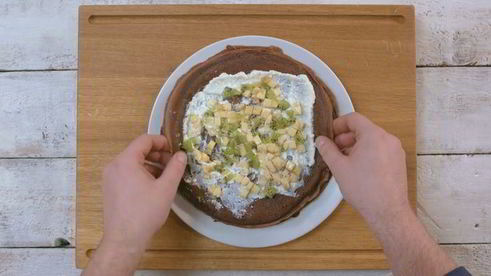 сладкие блинные роллы