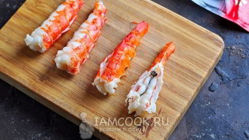 запеченные роллы с креветками