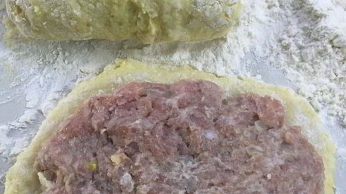 картофельные рулетики с мясом