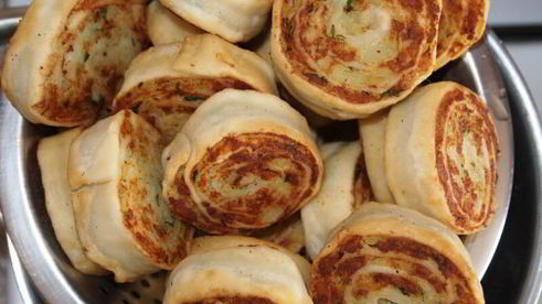 картофельные рулетики