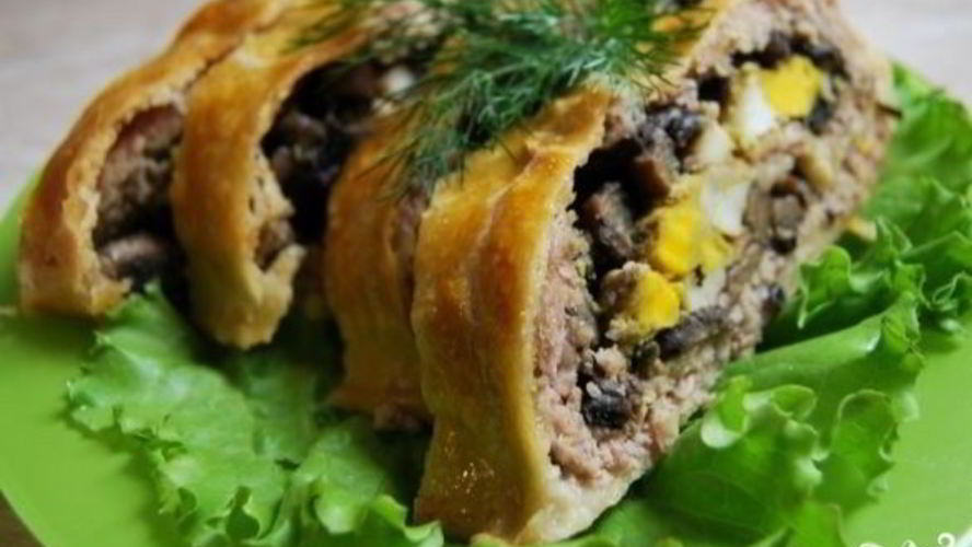 Рецепт мясной рулет в тесте