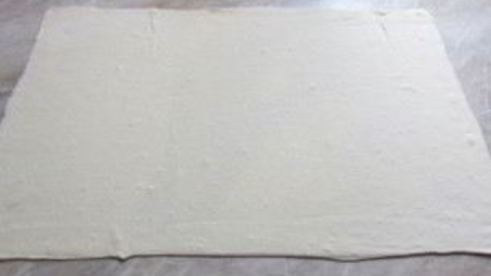 мясной рулет в тесте