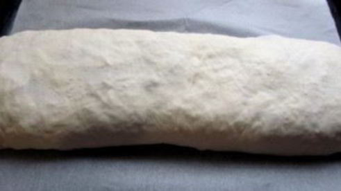 мясной рулет в тесте