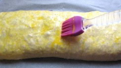 мясной рулет в тесте