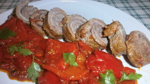 мясные рулетики с болгарским перцем