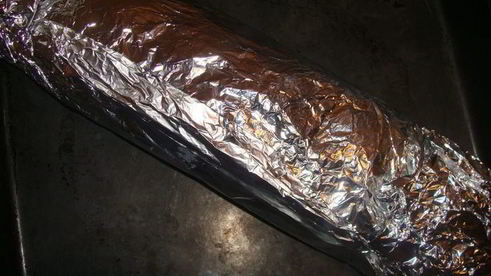 острый лососевый рулет в тесте