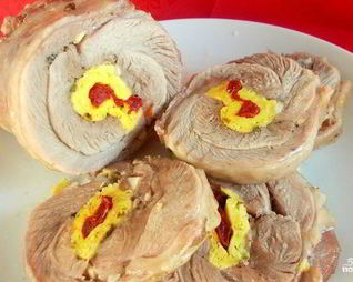 Рулет из голени индейки без кости