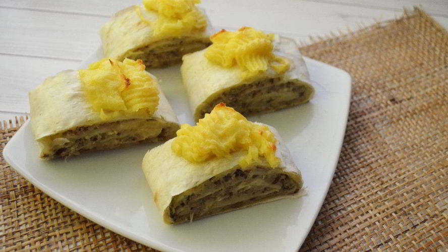 Рецепт рулет из лаваша с картофелем и белыми грибами