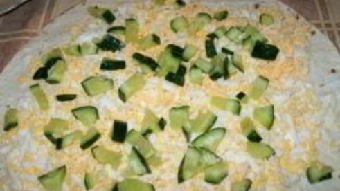 рулет из лаваша с овощами