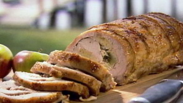 Рецепт Рулет из свинины с яблоками и клюквой