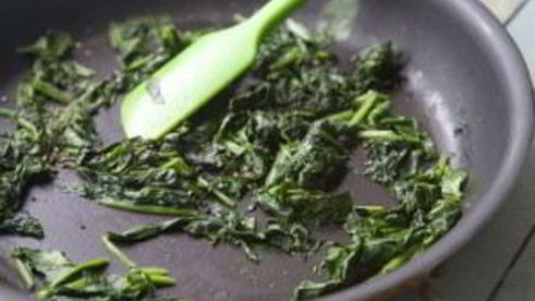 рулет из яйца с сыром