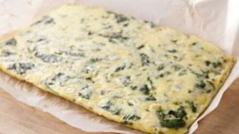 рулет из яйца с сыром