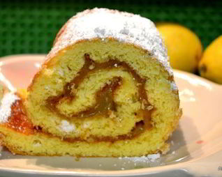 Рулет с лимонным курдом