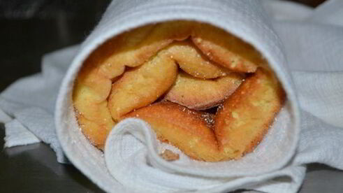 рулет с лимонным курдом