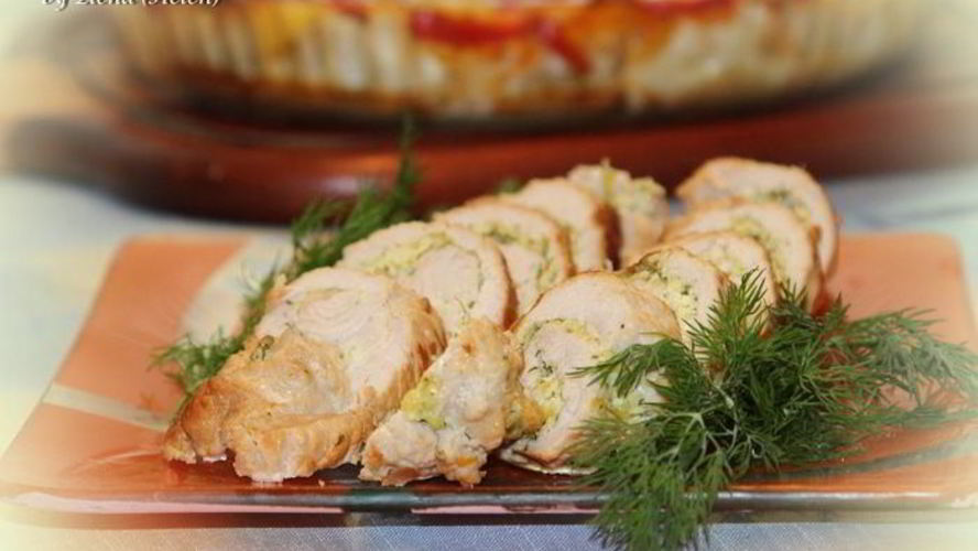 Рецепт рулетики из индейки с творожно-чесночной начинкой