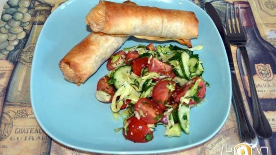 Рецепт рулетики с куриной начинкой