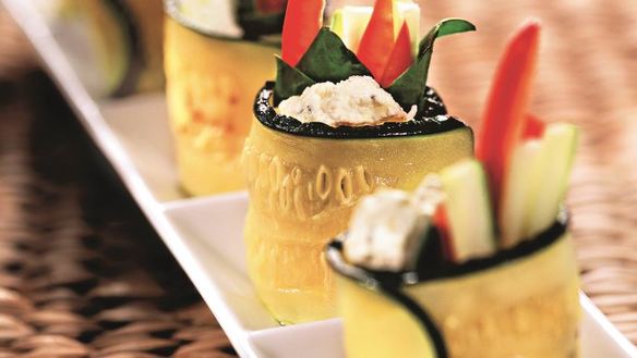 Рецепт Рулеты из цукини с творогом