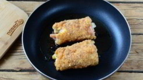 сытные рулетики из хлеба