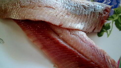 сельдь маринованная в яблочном уксусе