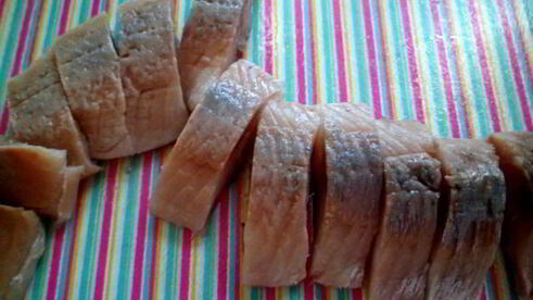 сельдь маринованная в яблочном уксусе