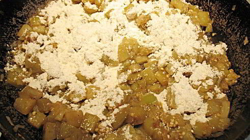 баклажанный кокот в тарталетках