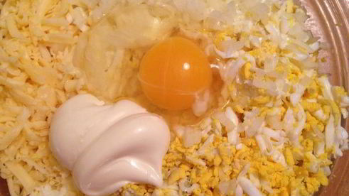 сырные тарталетки с тунцом