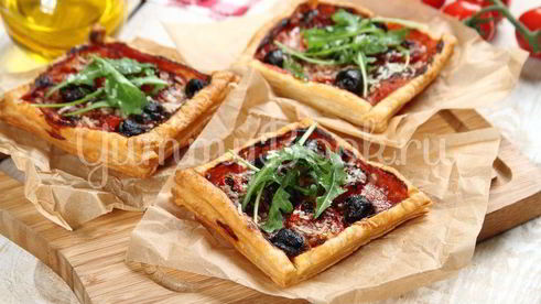 тарталетки из слоеного теста