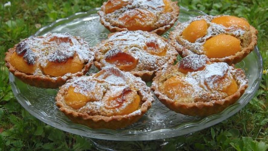 Рецепт тарталетки с абрикосами и фисташковым кремом