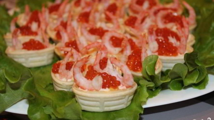 Рецепт тарталетки с икрой и креветками