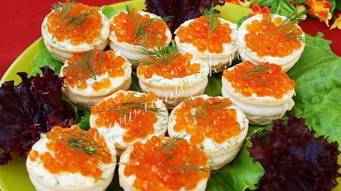 тарталетки с красной икрой