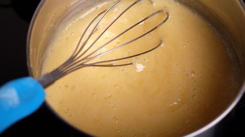 тарталетки с лимонно-лаймовым кремом и меренгой