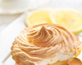 Тарталетки с лимонным кремом и меренгой